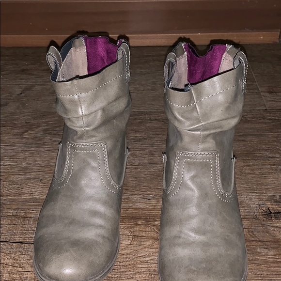 Gray booties - Picture 4 of 4